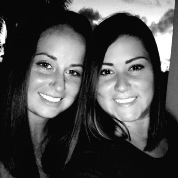 Meet your Posher, Lesa - Picture 1 of 1